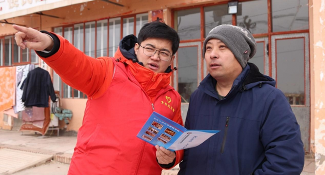北疆·星：扎根几字弯 热血护能源——青年党员张庆源的多元逐梦路第3张